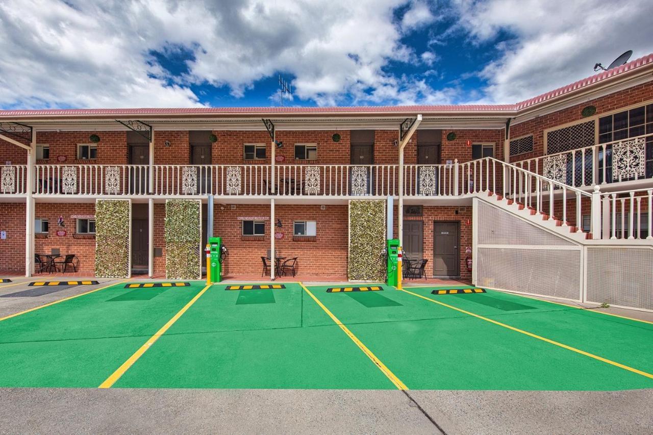 Hamilton'S Queanbeyan Motel Exteriér fotografie
